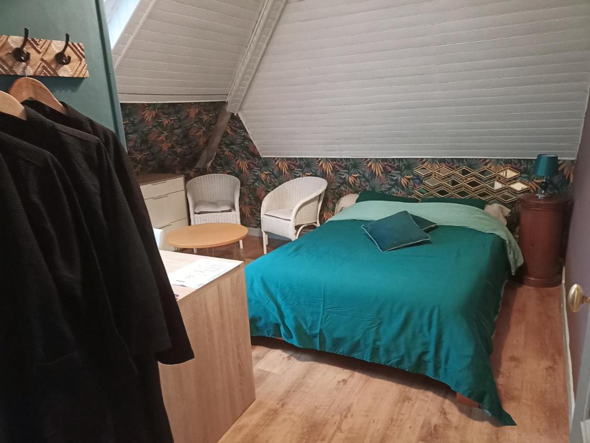 Charmante mancelle partagée proche Gare Le Mans Habitación foto